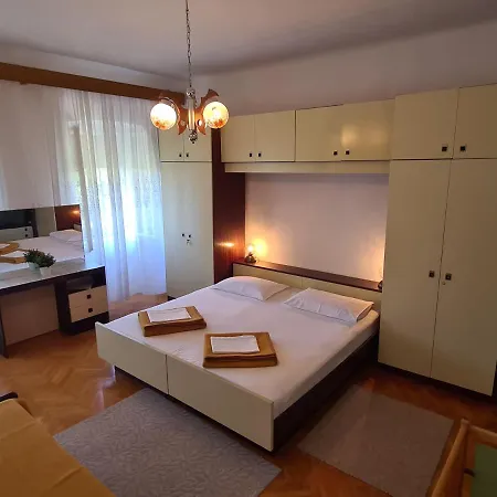Apartments&rooms Mazuranic