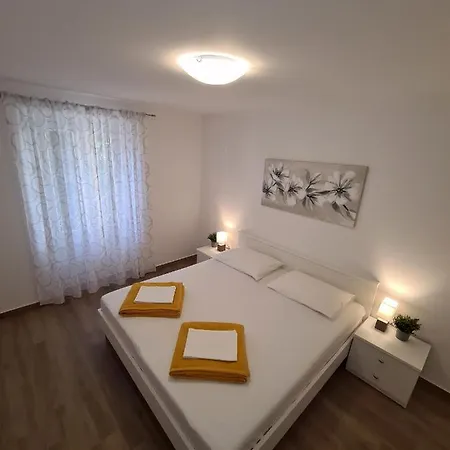 Apartmán And Mazuranic *