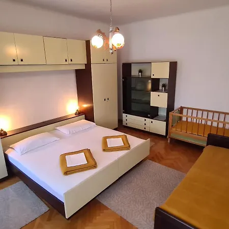 Apartment And Mazuranic *