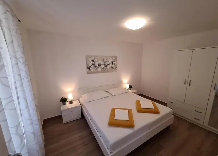 Apartments&rooms Mazuranic Apartment